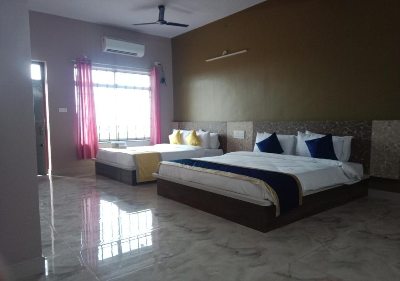 Hotel Golden Heights Gokarna Exteriör bild