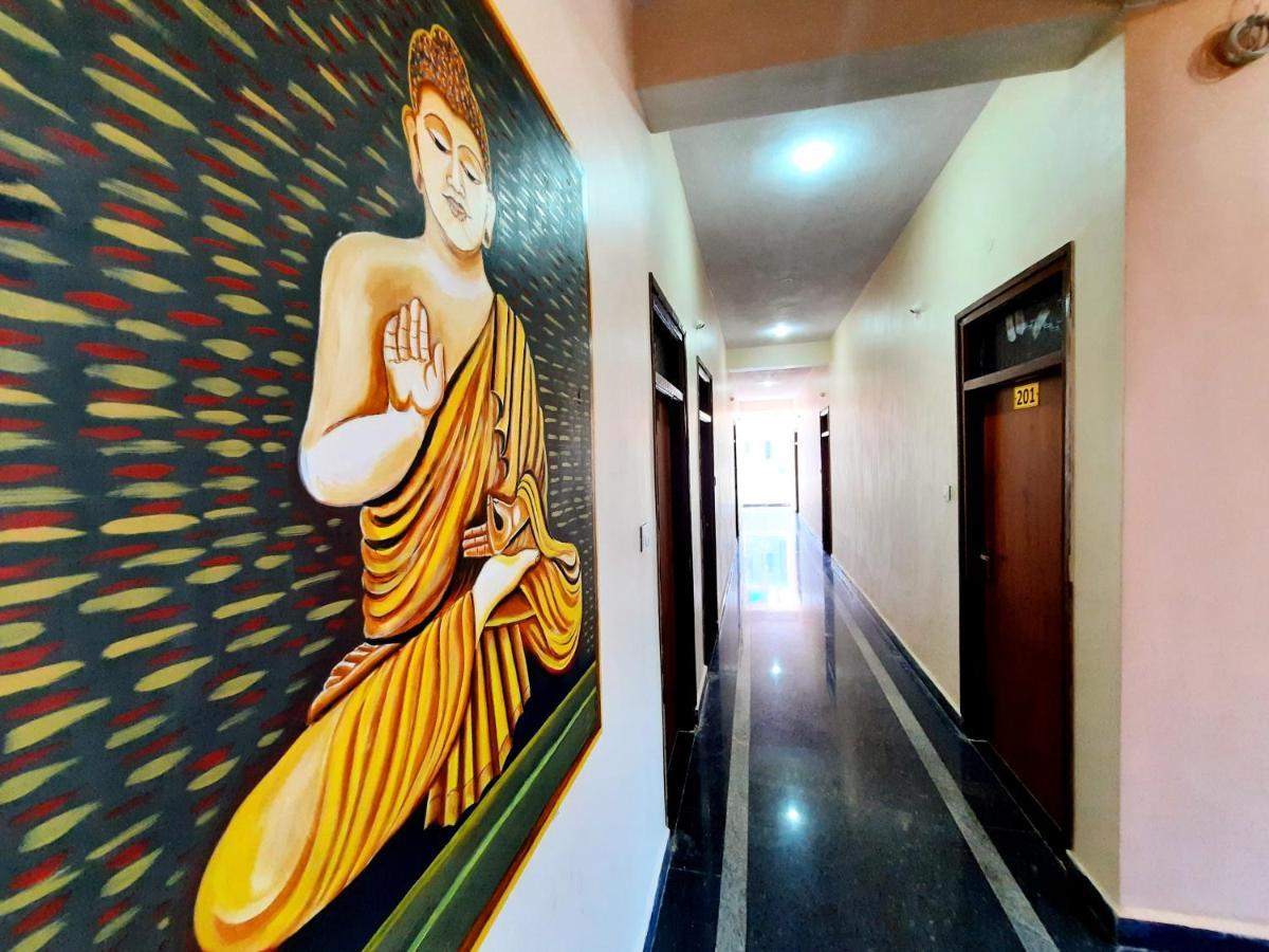 Hotel Golden Heights Gokarna Exteriör bild